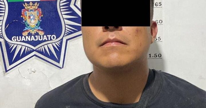 Detienen a sujeto con presunta droga y una pistola de balines