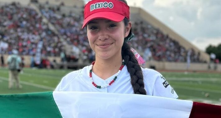 BRILLA DANI MACÍAS EN LA SERIE MUNDIAL DE SOFTBOL PONY DE MCALLEN TEXAS