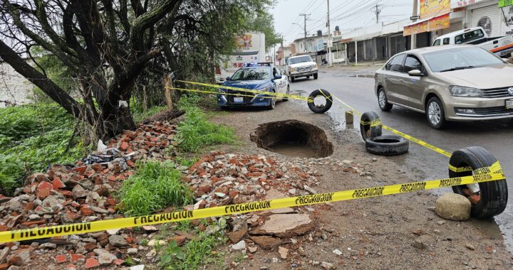 Lluvias causan caos y estragos en León, presa se recupera