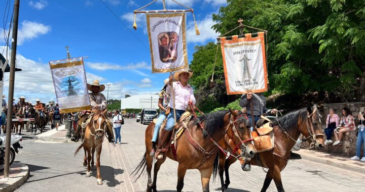 Se realiza la tradicional cabalgata por San Ignacio de Loyola