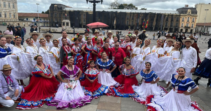 Éxito del Ballet Folclórico de la V Delegación de Celaya en el Encuentro Internacional de Danza