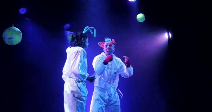 Aterriza en el Cervantes “El planeta Bumara”, obra teatral contra la violencia