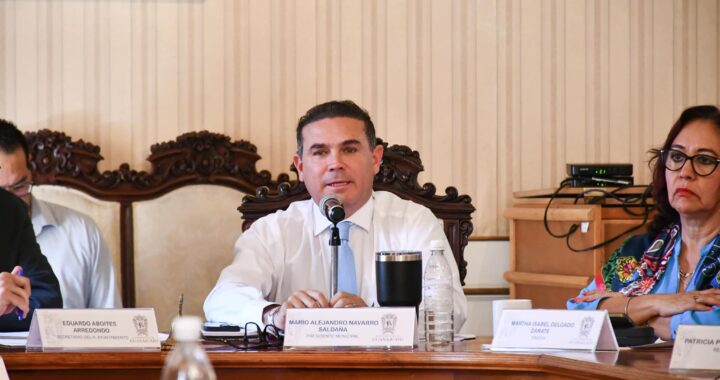 Instalan comité de transición del gobierno municipal capitalino