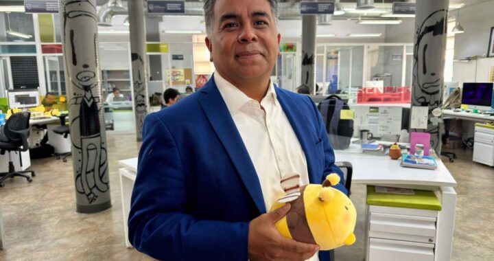 Entregarán Premio ANUIES a profesor de la DCEA UG  