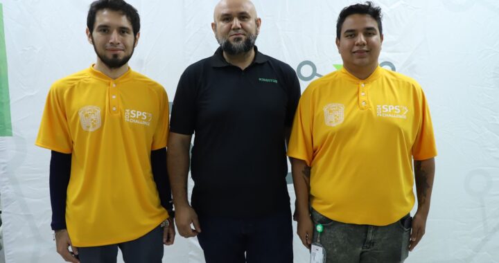 Estudiantes UG son seleccionados por empresa internacional para desarrollar su talento