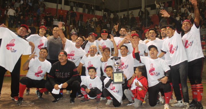 APARECEN LAS MOMIAS DE GUANAJUATO EN EL BÉISBOL ESTATAL