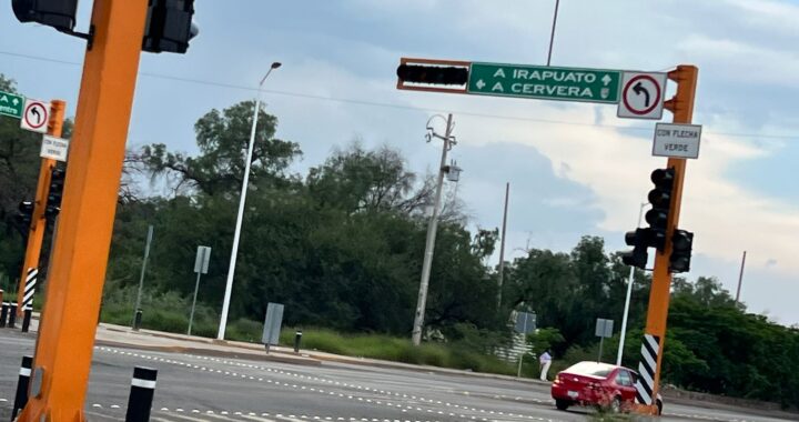 Todavía no inicia el estudio para la colocación de semáforos en la capital