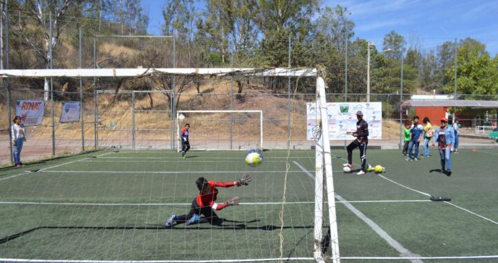 LLAMAN A PORTEROS A MOSTRAR SU TALENTO