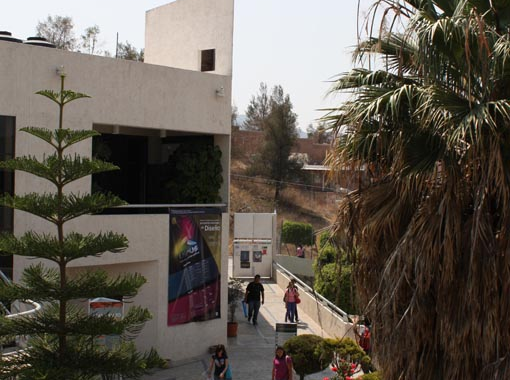 UG da la bienvenida a estudiantes de Música y Artes Escénicas