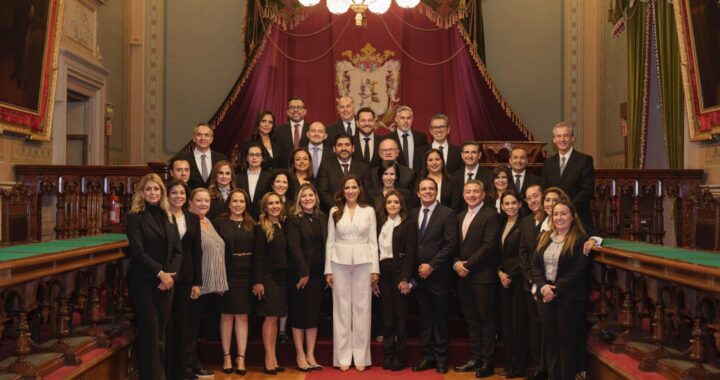 Presenta Libia García su Gabinete legal y ampliado, del que llamó, será el gobierno de la gente
