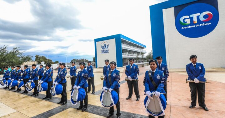 Entrega gobernador Prepa Militarizada en la cuna de la independencia