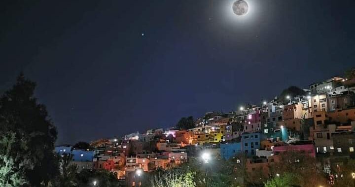 ESPANTOS DE AGUA Y DE MUERTOS