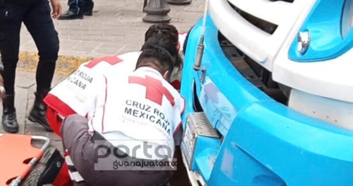 Buscan al chofer del camión responsable de atropellar a una mujer de 80 años