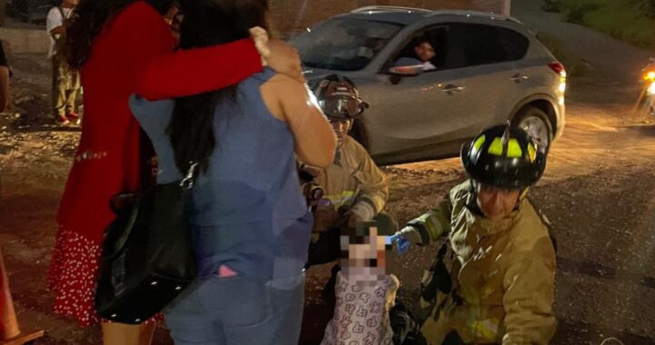 Motociclista atropella a una mujer y su nieto