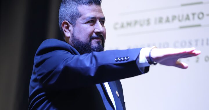 Rinde protesta el Dr. Rogelio Costilla Salazar como Rector del Campus Irapuato-Salamanca UG