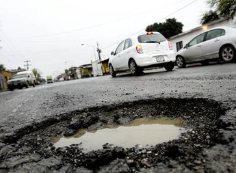 Más de medio millón de pesos pagados por daños de baches en León