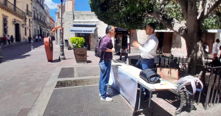 Instalan mesa para dar a conocer el PMDUOET