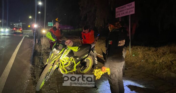 Chocan motociclistas, resultan lesionados de gravedad