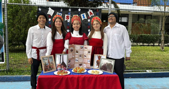 Estudiantes UG de la ENMS Moroleón consolidad su conocimiento lingüístico y cultural en el Global Fest