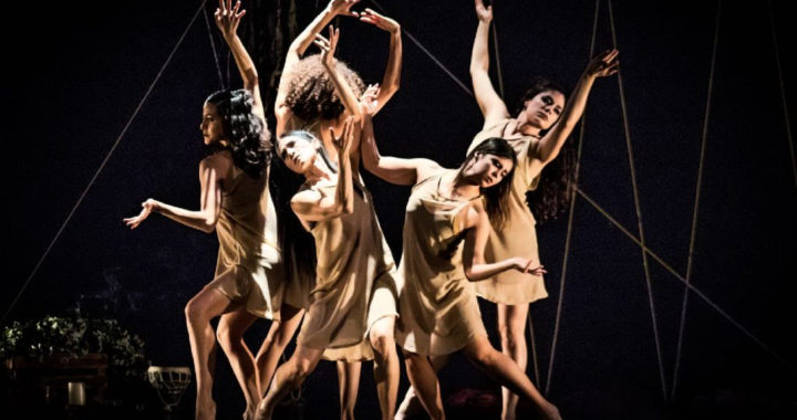 Llega la danza de lo femenino al Cervantes con “Mi Luna”