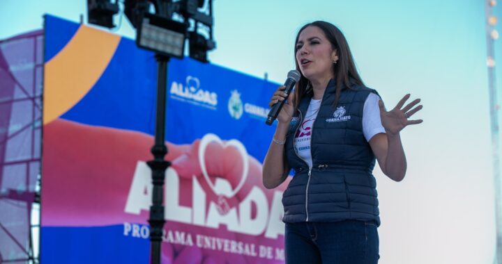 Lanzan apoyos para mujeres, tarjeta rosa y otros 20 programas que las beneficiarán