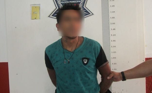 Detiene policía a dos ladrones de los más buscados