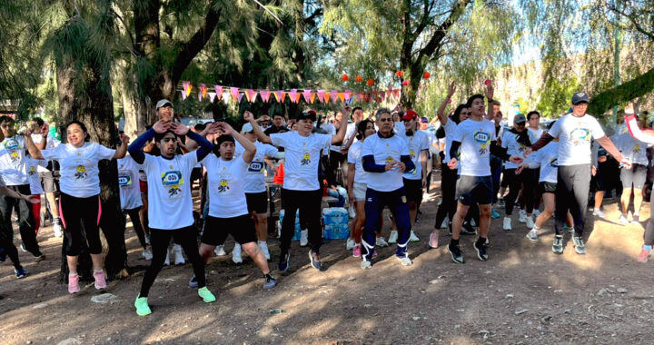 Fomenta UG el deporte con carrera atlética organizada por la División de Ciencias e Ingenierías del Campus León