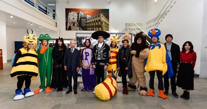 Estudiantes UG rescatan el patrimonio cultural a través de una obra de teatro