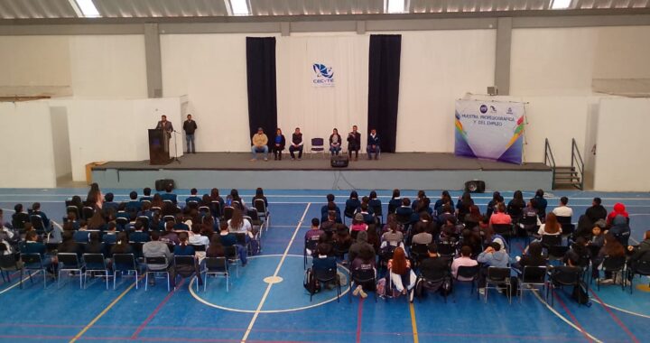 Campus León UG comparte la calidad de su oferta educativa en diversos municipios