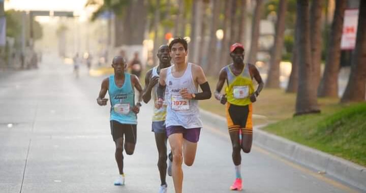 BRILLAN ATLETAS GUANAJUATENSES EN EL MARATÓN DEL PACIFICO