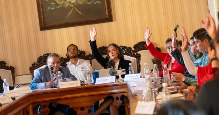 Aprueban presupuesto de Egresos de la capital por más de 967MDP