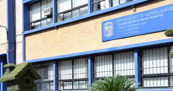 Reflexiones en UG sobre salud, belleza y gordofobia en la ENMS León 