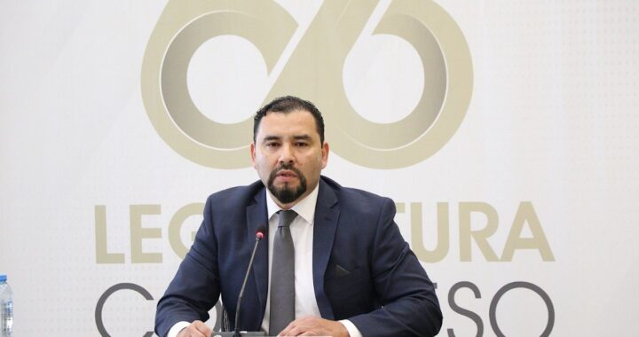 No regresaré a la secretaría general de la PRODHEG, declara Eliseo Hernández