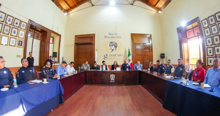 Acuerdan sumar esfuerzos en la mesa de la paz