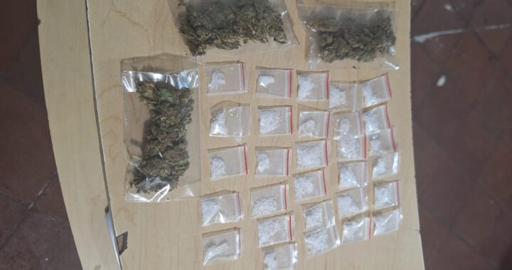 Detenidos en operativo por posesión de presuntas sustancias ilícitas