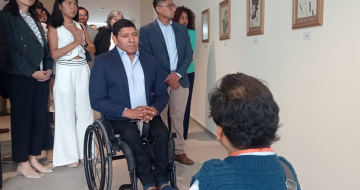 SACUDE SENTIMIENTOS EL ARTE ABSTRACTO DE GERARDO URIBE