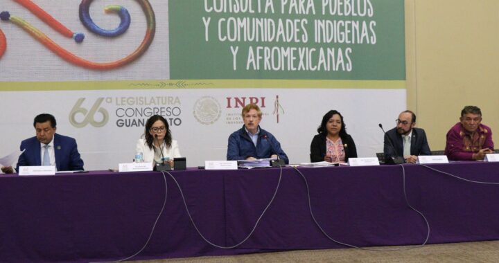 Piden indígenas reconocimiento de sus derechos y mejoras presupuestales para sus comunidades