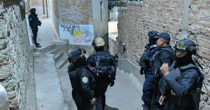 Refuerzan operativo relámpago, lo llevan a comunidades de la capital