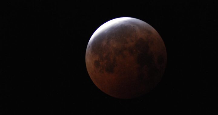 Eclipses y fenómenos astronómicos, razón de asombro para el ser humano: Investigador UG