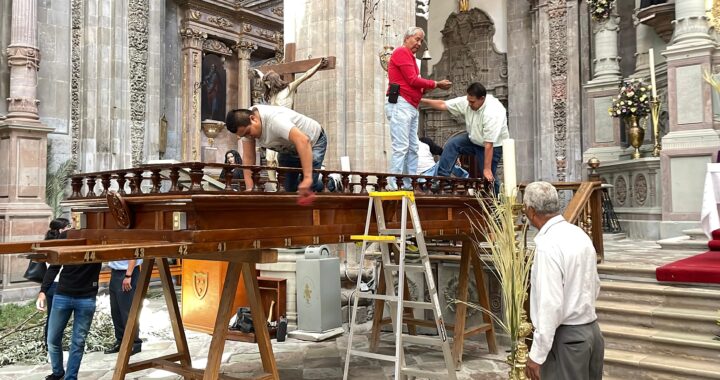 Vive la semana santa desde niño, ahora inculca la tradición a cientos de personas
