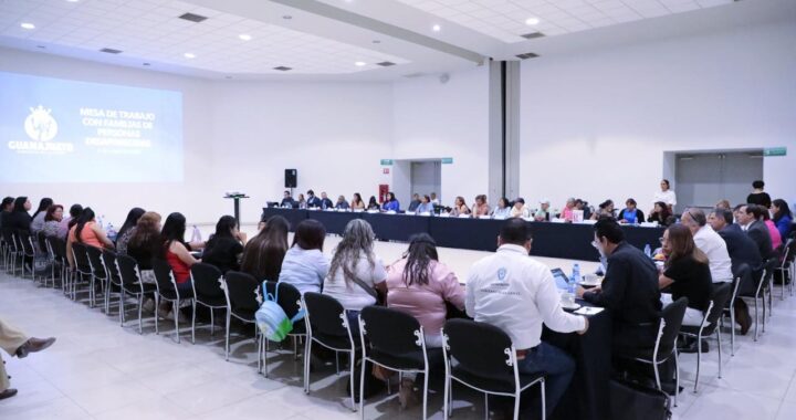 Se reúnen autoridades con colectivos y madres buscadoras