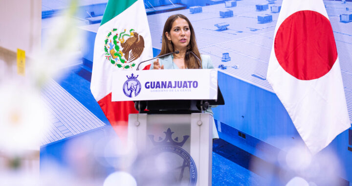 La secretaría de la Mujer es un paso más para protegerlas y trabajar por ellas: gobernadora