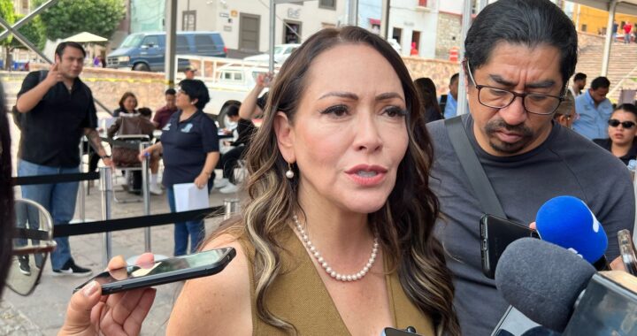 Advierte Samantha Smith que habrá depuración en su administración