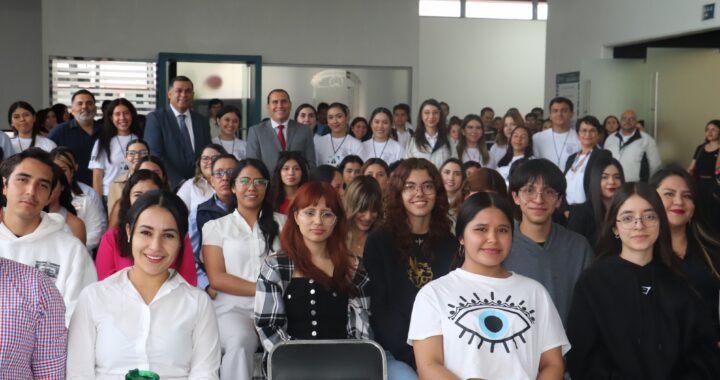 Realiza UG en DCEA la 11a Jornada Universitaria de Desarrollo Profesional