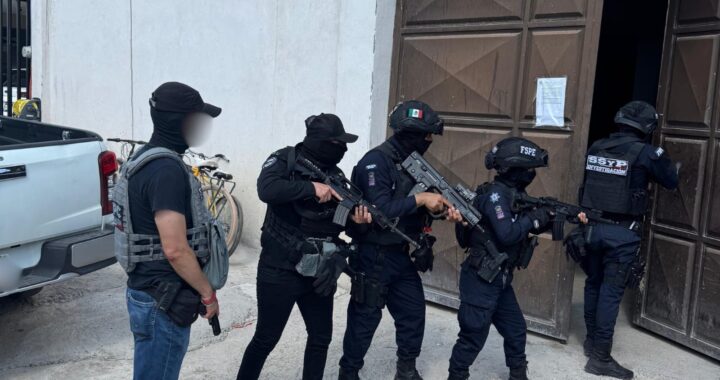 Desmantelan FSPE presunto centro de distribución de droga en León