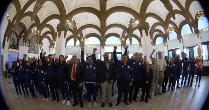 El CNMS abanderó a la delegación de deportistas que representarán a la UG en los juegos deportivos CONADEMS 2025