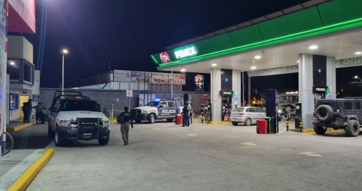 Gasolinera en León es asegurada tras orden judicial por presunta venta ilícita