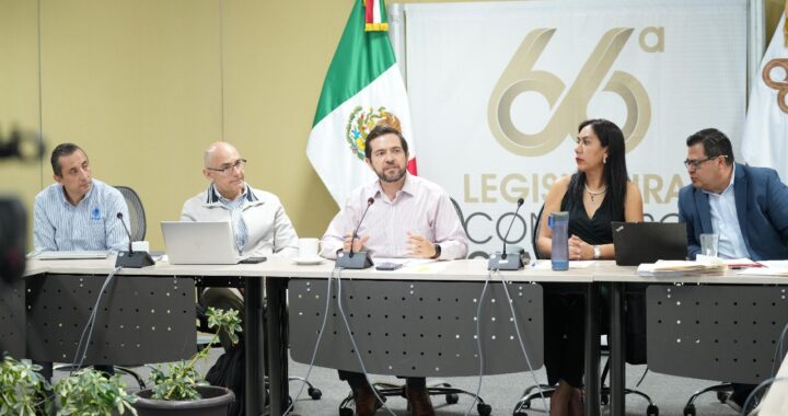 Reaccionan panistas a la salida de Juan Manuel Oliva
