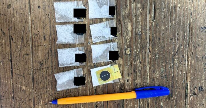 Detienen a a joven con 10 dosis de presunta droga