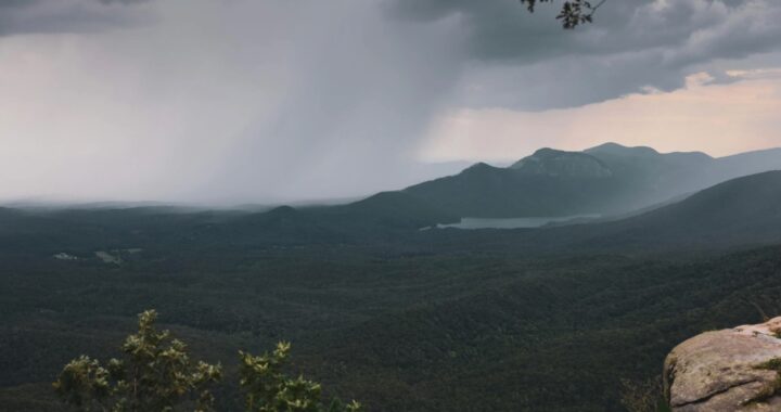 Invita UG a cuidar el medio ambiente con sistemas de captación de agua de lluvia